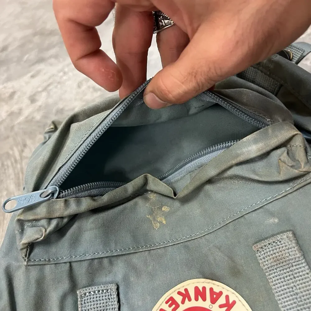 Fjallraven Kanken Classic Backpack Blue23510 Travel Lightweight NEEDS CLEAN